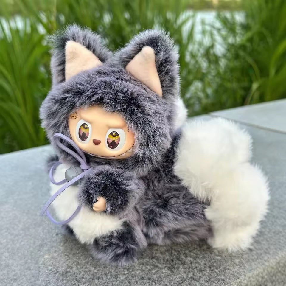 Smoky Black And White Fox Monster