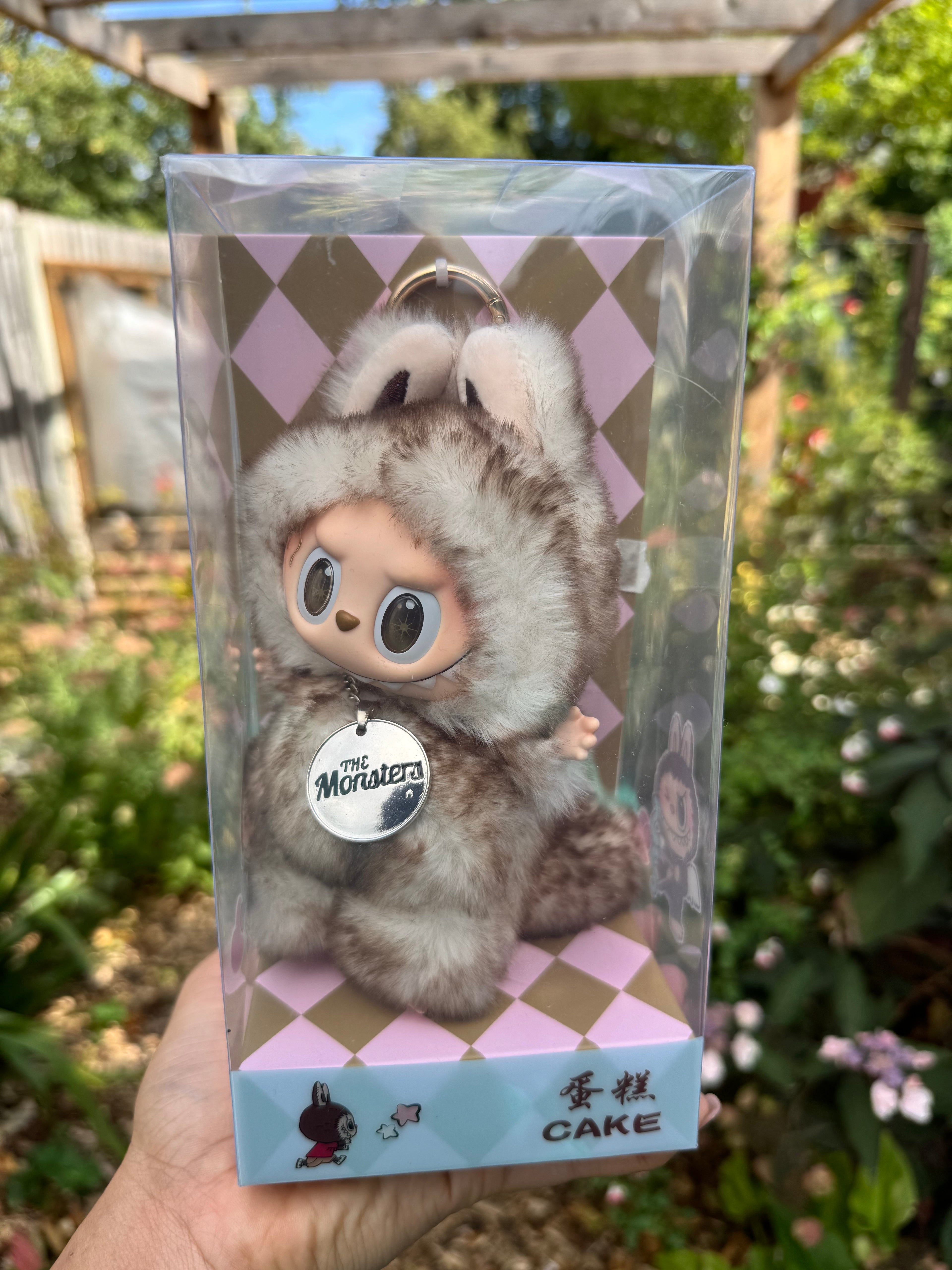 Fluffy Cake 17cm Monster Doll